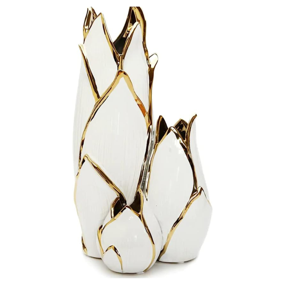 How to Transform an Ordinary Vase with Just Some Drywall Mud - White and Gold Vase