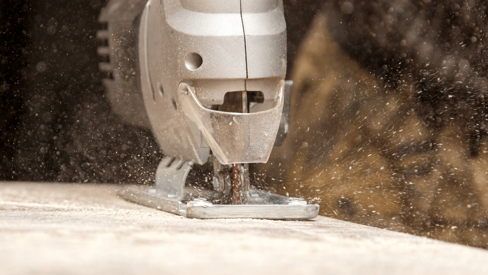 Shopping for a New Cordless Jig Saw? Read This First!